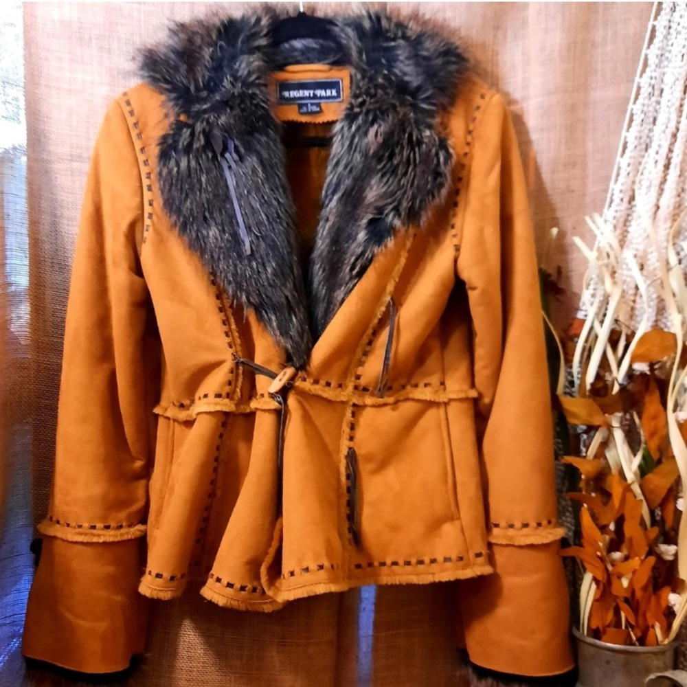 VINTAGE faux suede fur neck coat